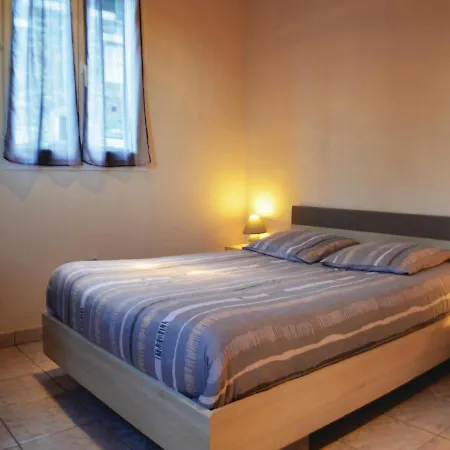 Lejlighed Two-bedroom In Luri